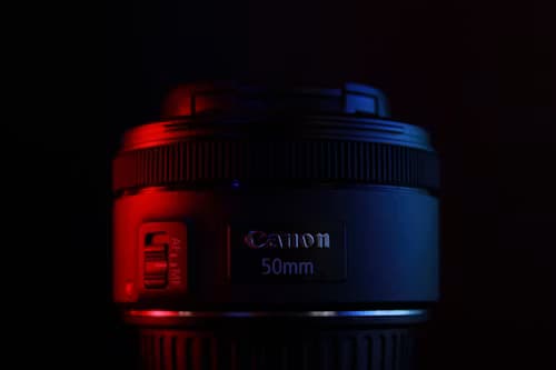 Canon RF 50mm f/1.8 STM